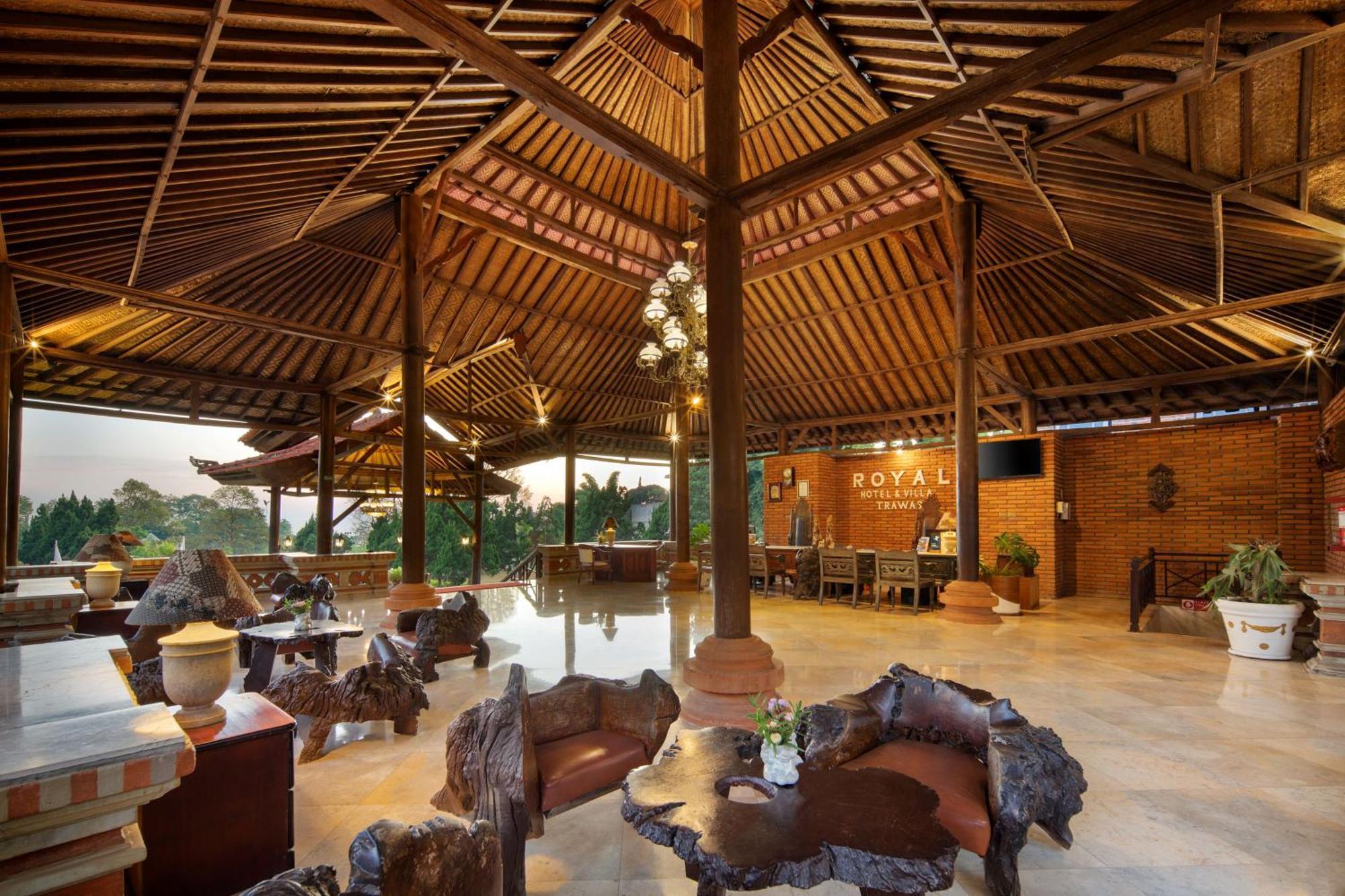 รอยัล ตราวาส โฮเต็ล&คอทเทเจส Hotel ภายนอก รูปภาพ